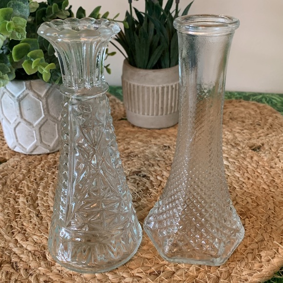 Vintage clear glass bud vase set, EUC - Picture 4 of 11